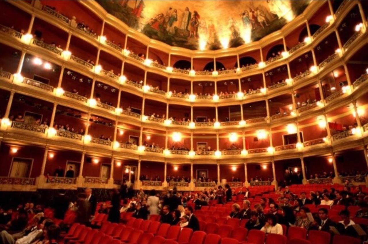 Apartamento National Theatre Flat OOporto Exterior foto